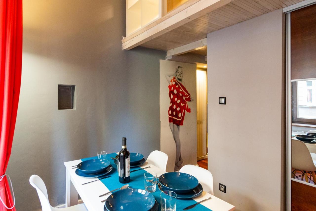 Lilly Apartment Main Train Station Old Town By The Castle Suites 크라쿠프 외부 사진