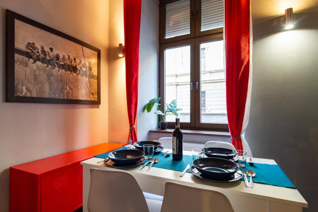 Lilly Apartment Main Train Station Old Town By The Castle Suites 크라쿠프 외부 사진